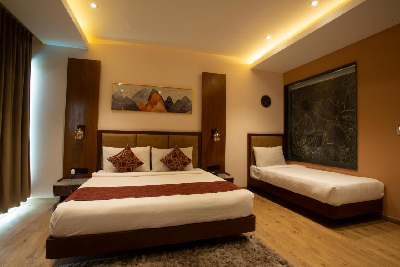 Skyline & Convention Center Indore